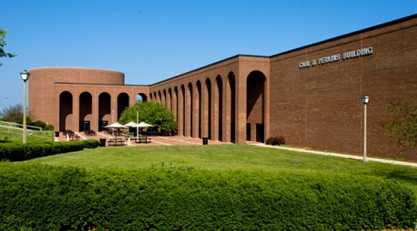 An image of the Carl D. Perkins building at Eastern Kentucky University.