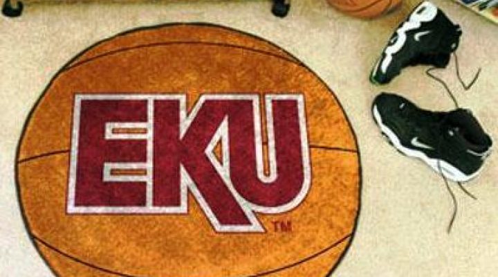 An image of an Eastern Kentucky University basketball rug.