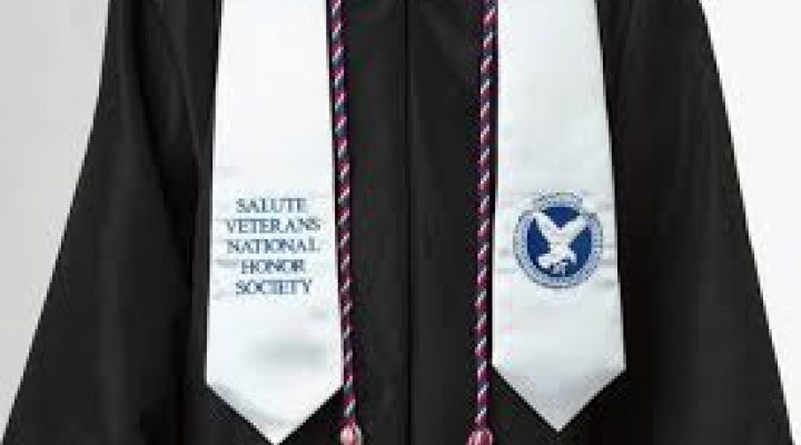 An image of Eastern Kentucky University's Salute Veterans National Honor Society regalia.