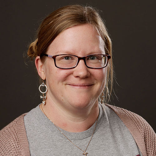 Professional photo of Holly Rabnott