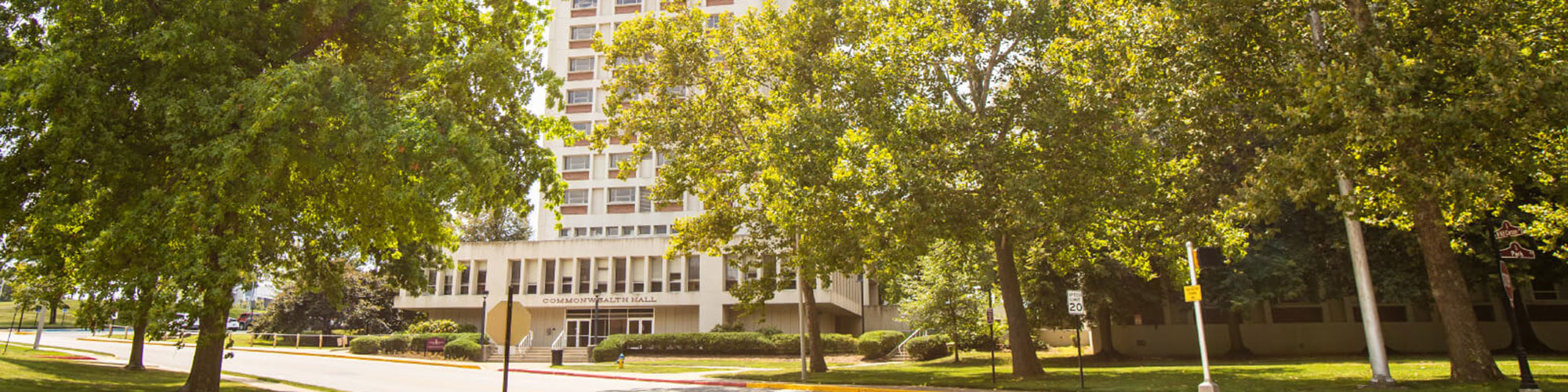 Image of the Commonwealth building